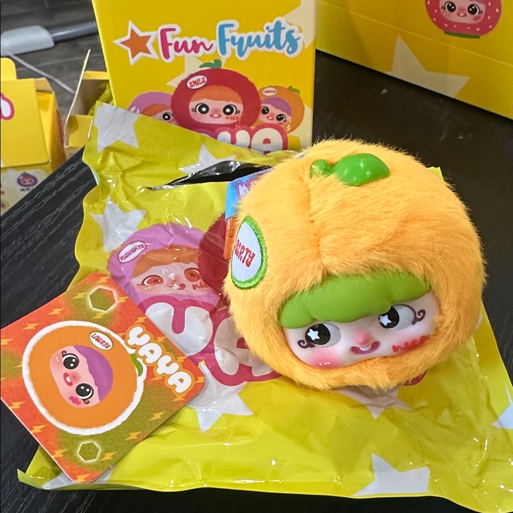 Yaya Fun Fruits Orange/Green Plush Toy NIB